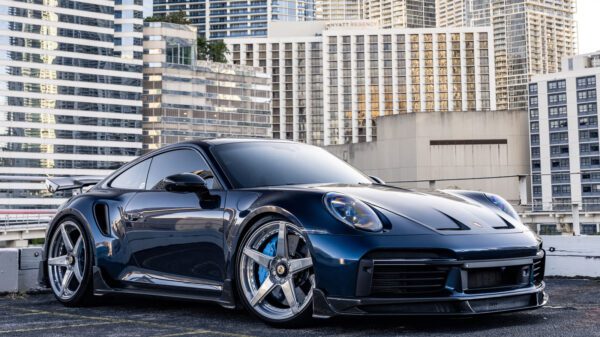 1016 INDUSTRIES DEBUTS ALL-NEW 992 TURBO S